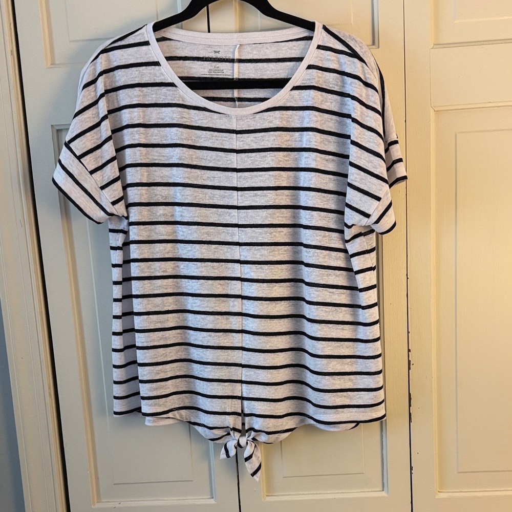 Talbots White & Black Striped Short-Sleeve Tie-Hem Tee